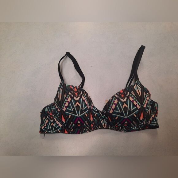 PINK Victoria’s Secret Where Everywhere Demi Aztec Bra Size 32B - Picture 1 of 3